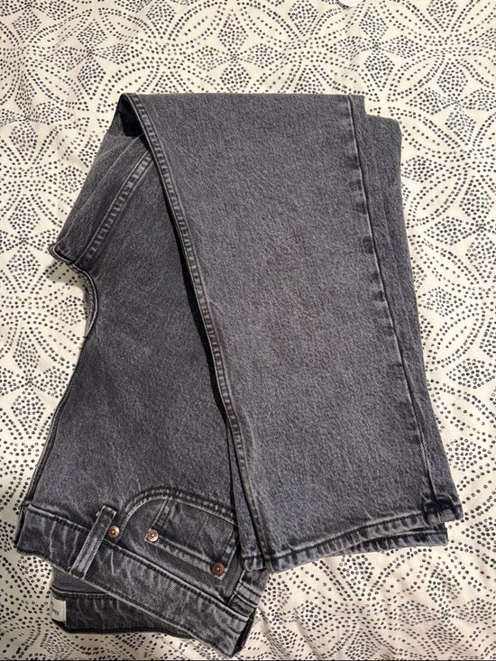 Abercrombie & Fitch The 90s Strait Mid-Rise Jeans - Picture 4 of 4